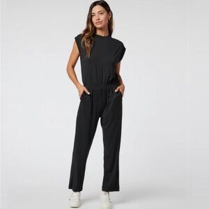 Vuori Short Sleeve Lux Crew Jumpsuit - Black Size M - New